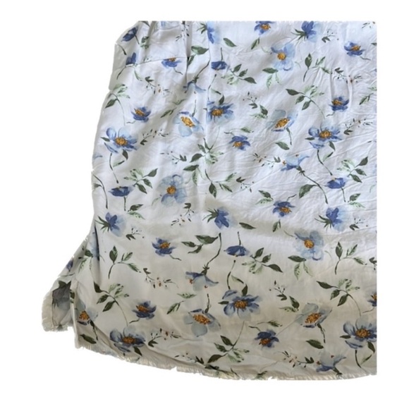 Floral Tank Top - Picture 3 of 4